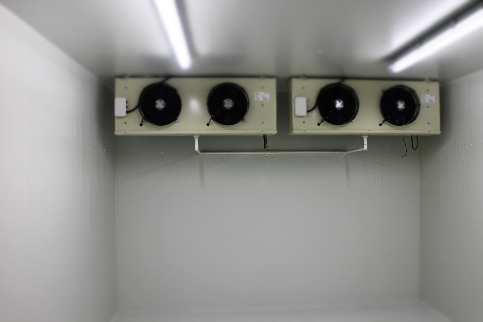 学校建设500m3实验室冷藏库投资费用需要多少钱？