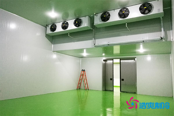 图示：可口可乐饮料冷库所用的冷风机